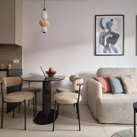 Apartahotel Ina Rent - Czysta Delux Breslavia