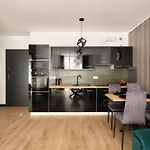 Aparthotel Czysta Delux By Ina 3*