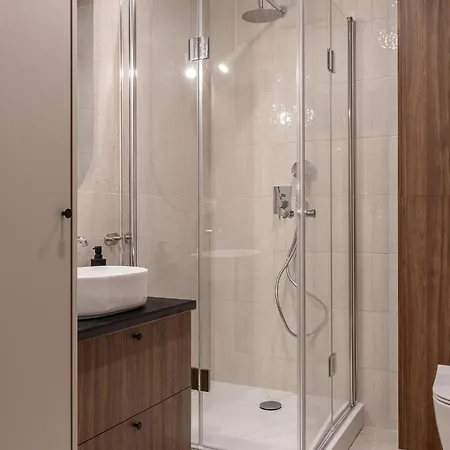 Ina Rent - Czysta Delux 3* Wrocław