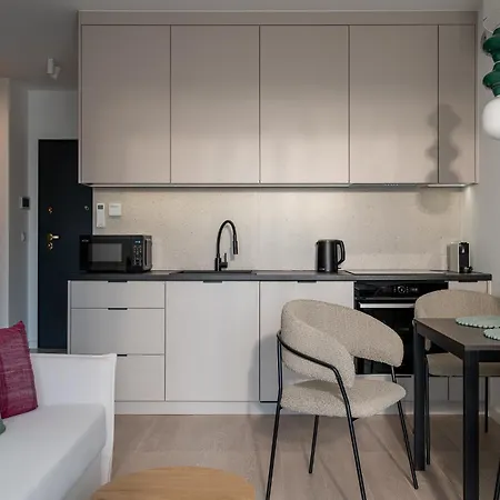 Hotel apartamentowy Ina Rent - Czysta Delux Wrocław