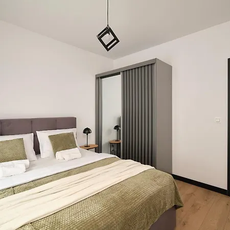 Ina Rent - Czysta Delux Wroclaw