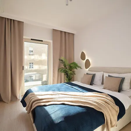 Ina Rent - Czysta Delux 아파트호텔 3*