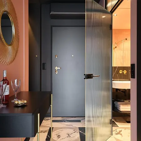 Hotel apartamentowy Ina Rent - Czysta Delux Wrocław