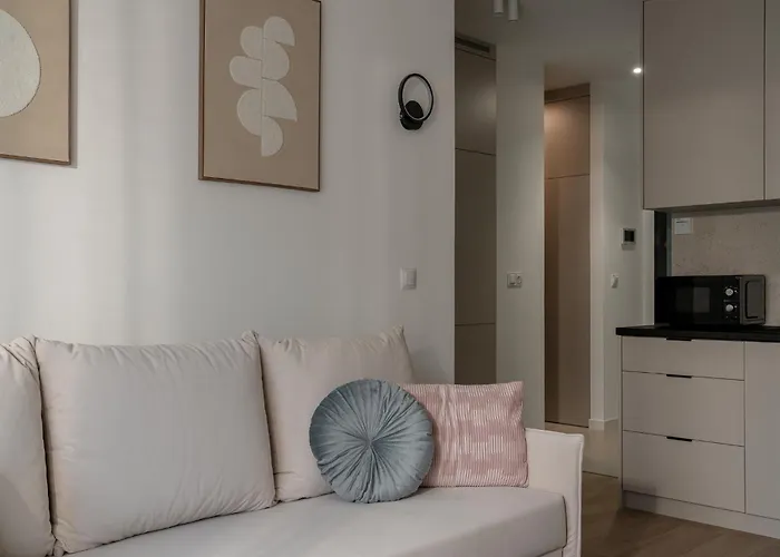 Ina Rent - Czysta Delux 3* Wroclaw